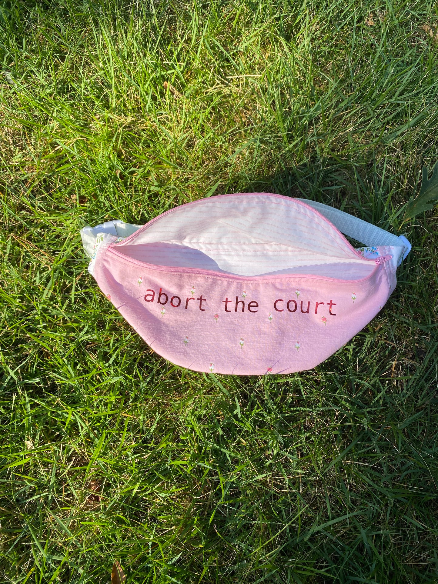 Pink abort the court fannypack